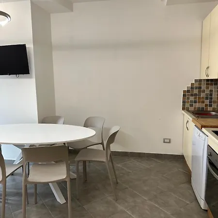 Relax Apartmanhotel 3*